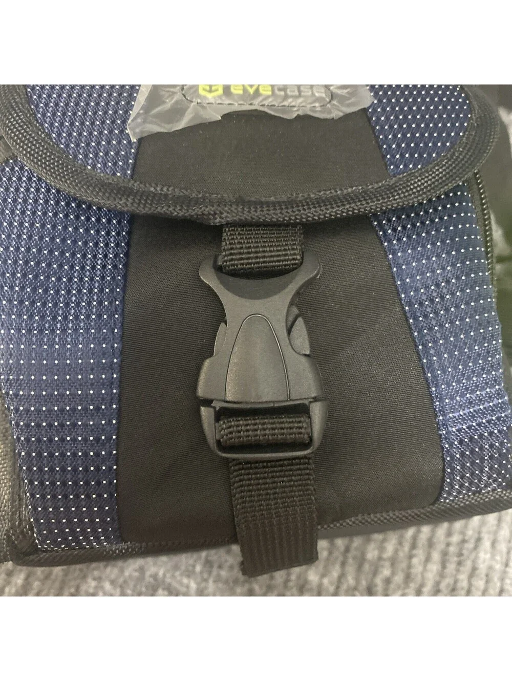 EveCase Camera Bag Small Black Multi Storage Zipper Pockets Shoulder Strap Nylon